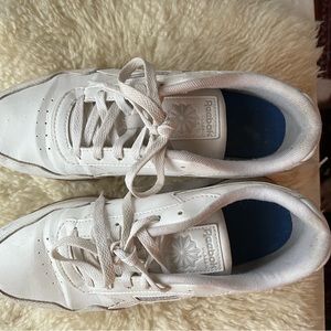 Vintage Reebok sneakers